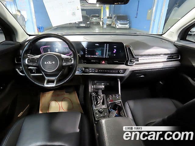 Kia Sportage 2021 — ფოტო 4/20