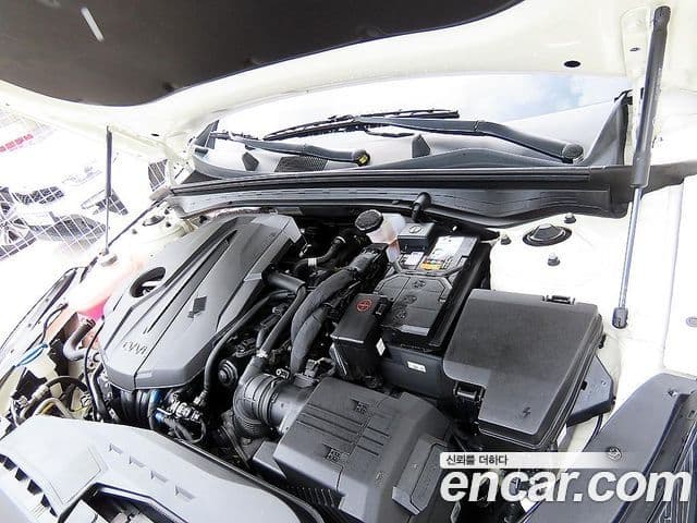 Kia K5 2022 — фото 17 из 19