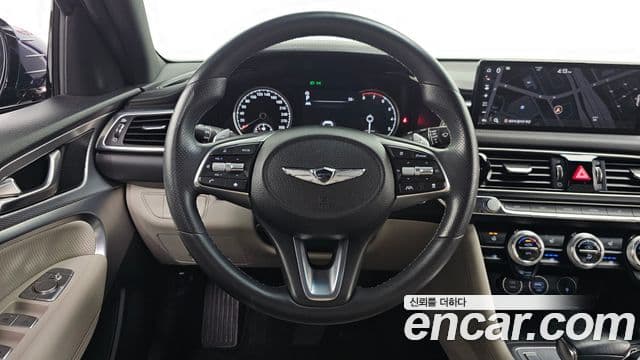 Genesis G70 2021 — ფოტო 13/20