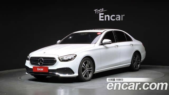 Mercedes-Benz E-Class, 2023