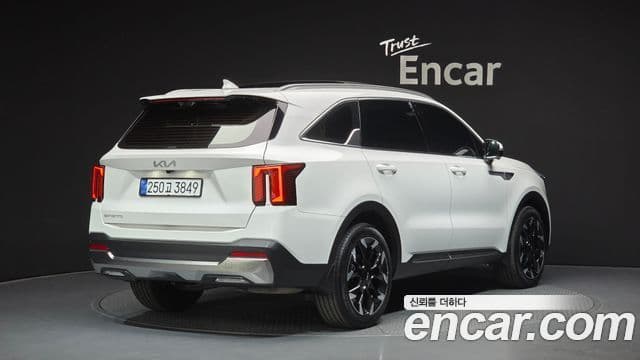 Kia Sorento 2025 — Şəkil 2/20