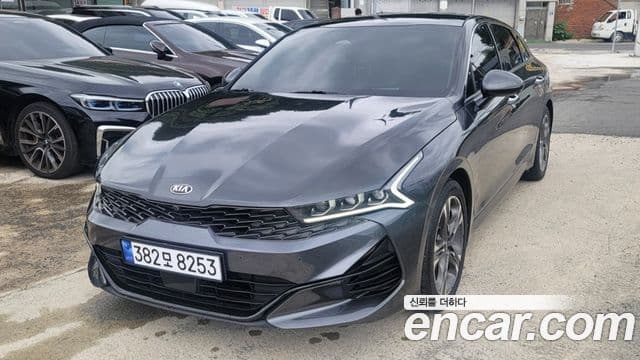 Kia K5 2021 — ფოტო 9/20