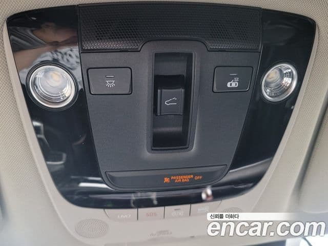 Kia K5 2021 — ფოტო 15/20