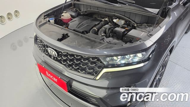 Kia Sorento 2021 — Фото 6/20
