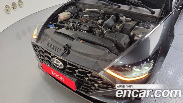 Hyundai Sonata 2023 — ფოტო 6/20