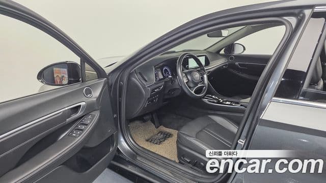 Hyundai Sonata 2023 — ფოტო 10/20