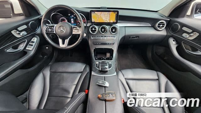 Mercedes-Benz C-Class 2019 — Фото 7/20