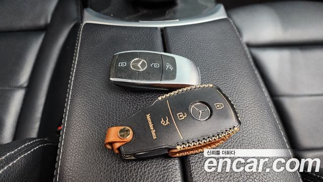 Mercedes-Benz C-Class 2019 — Фото 15/20