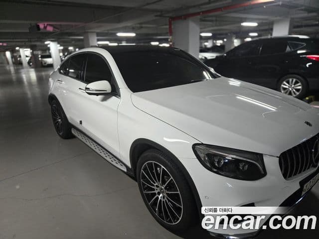 Mercedes-Benz GLC-Class 2019 — Şəkil 1/10