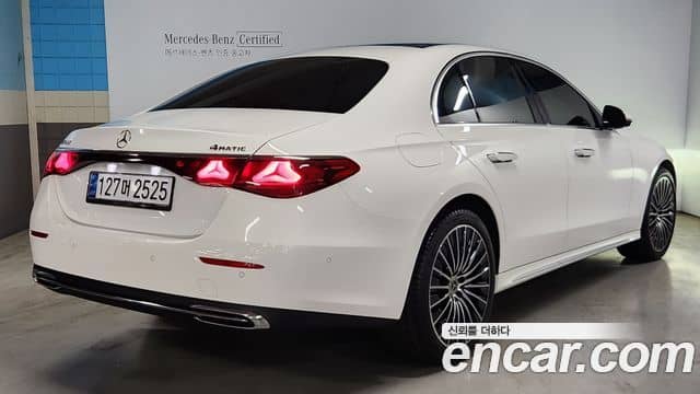 Mercedes-Benz E-Class, 2024