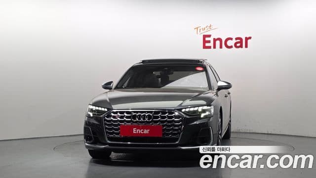 Audi S8 2025 — Photo 13/39