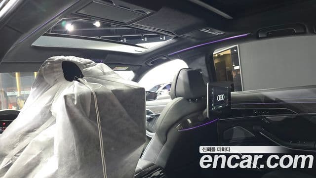 Audi S8 2025 — Photo 9/39