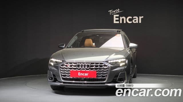 Audi S8 2025 — Photo 30/36