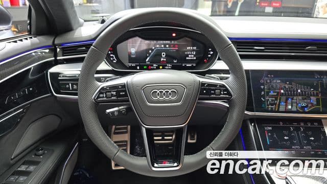 Audi S8 2025 — Photo 9/36