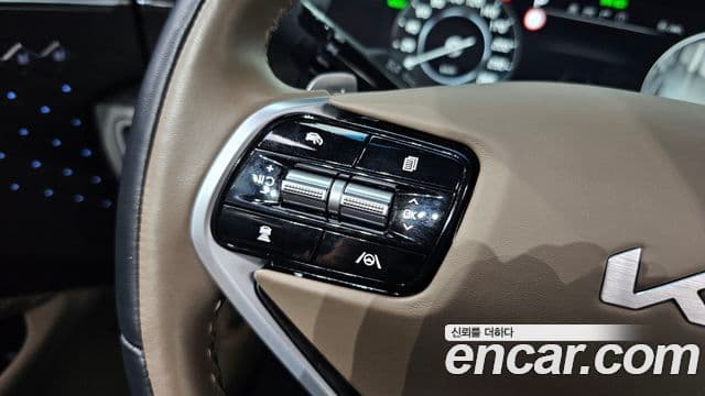Kia K8 2023 — Şəkil 15/20