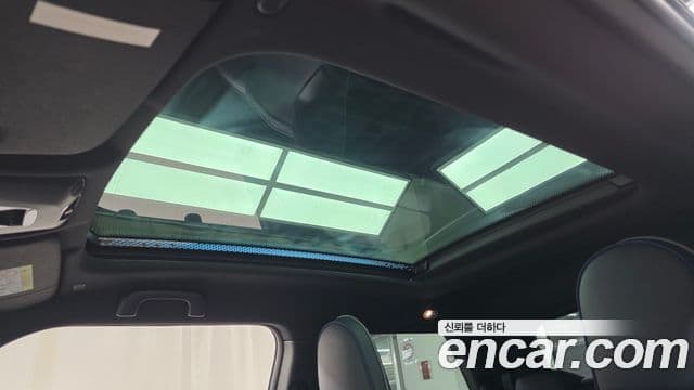Mini Cooper Electric 2024 — ფოტო 22/31