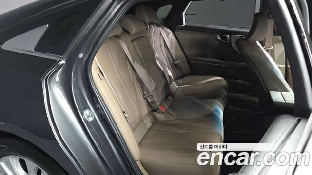 Kia K8 2023 — Şəkil 12/20