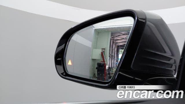 Mercedes-Benz E-Class 2019 — ფოტო 2/20