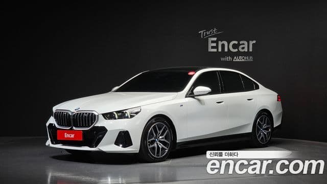 BMW 5 Series 2025 — Şəkil 1/20