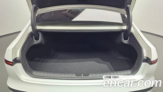 Hyundai Grandeur Hybrid 2022 — Şəkil 9/32