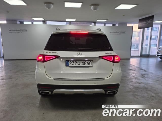Mercedes-Benz GLE-Class 2023 — фото 3 из 20