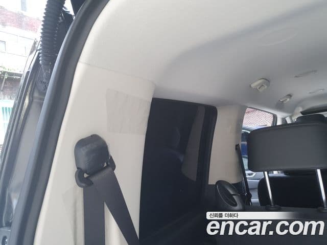 Hyundai Staria 2026 — ფოტო 13/20