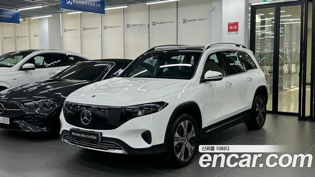 Mercedes-Benz EQB 2025 — ფოტო 9/20