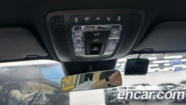 Mercedes-Benz EQB 2025 — ფოტო 3/20