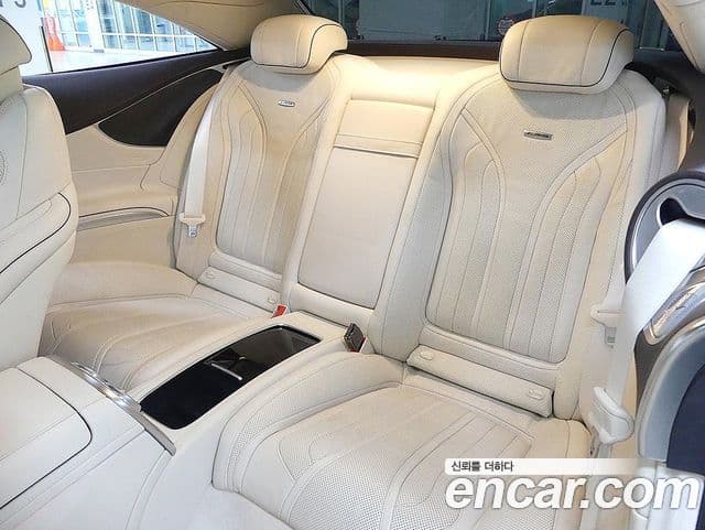 Mercedes-Benz S-Class 2020 — ფოტო 19/20