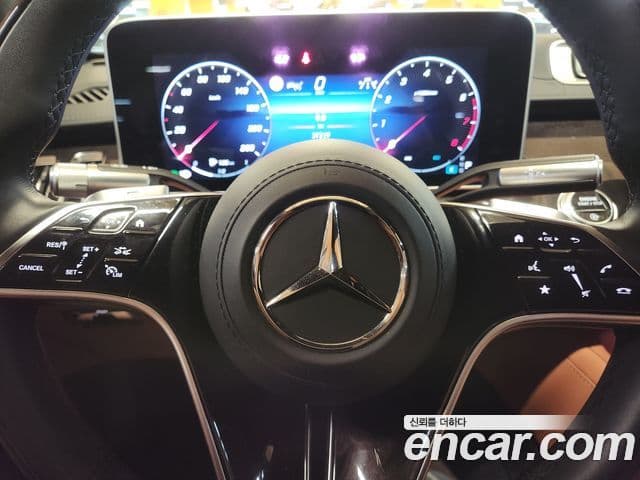 Mercedes-Benz S-Class 2022 — Фото 10/20