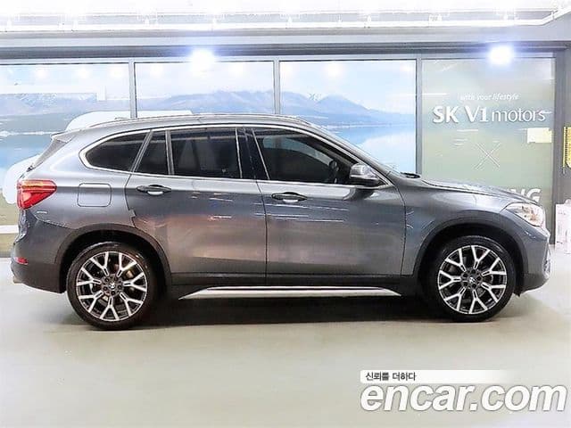 BMW X1 2022 — Photo 18/20