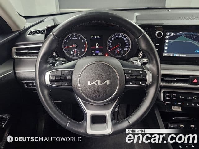 Kia K5 2023 — Şəkil 13/20
