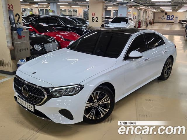 Mercedes-Benz E-Class 2025 — ფოტო 1/20