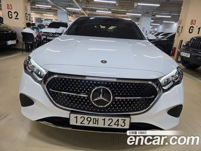 Mercedes-Benz E-Class 2025 — ფოტო 5/20
