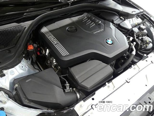 BMW 3 Series 2024 — Şəkil 8/20