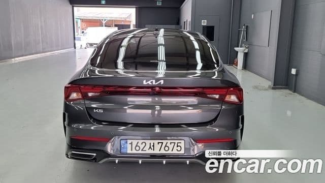 Kia K5 2023 — Şəkil 4/18