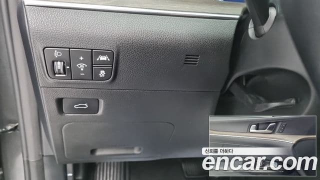 Kia K5 2023 — Şəkil 16/18
