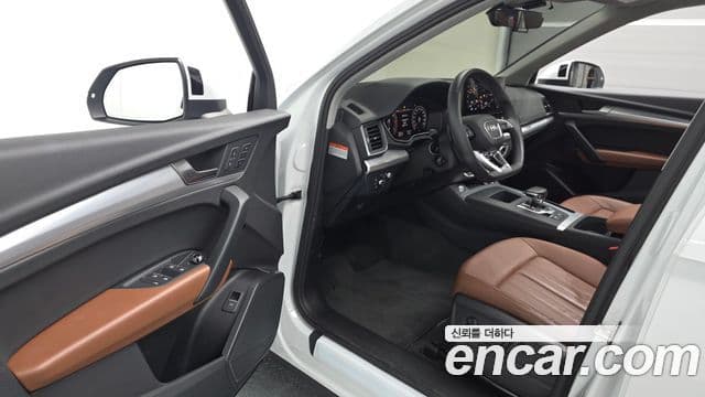 Audi Q5 2023 — ფოტო 10/20