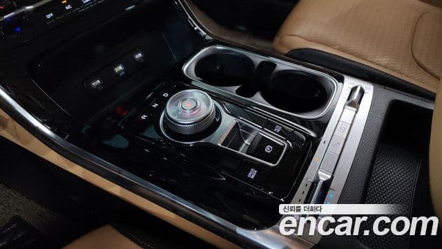 Kia Carnival 2022 — Şəkil 9/20