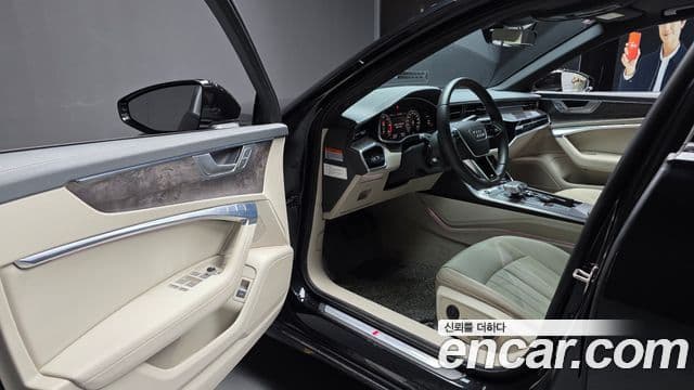 Audi A6 2021 — Şəkil 10/20