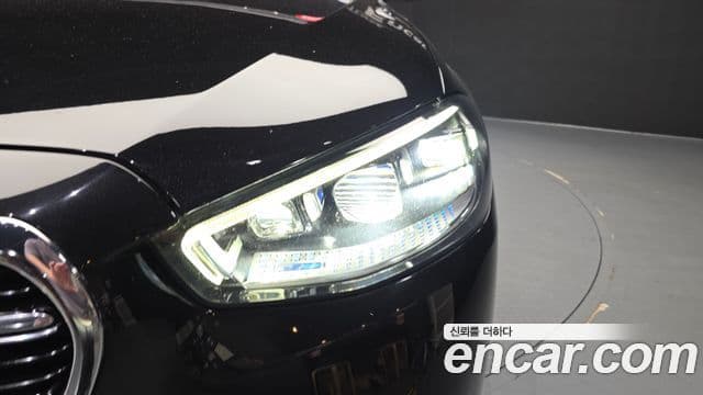 Mercedes-Benz S-Class 2021 — ფოტო 19/37