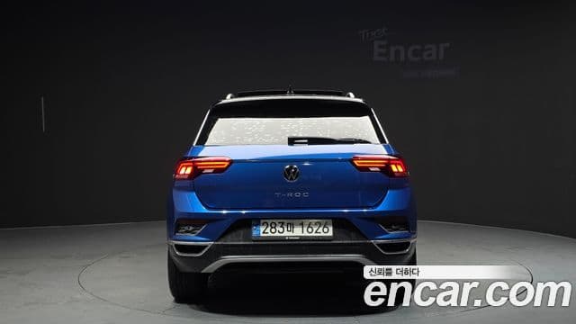 Volkswagen T-Roc 2022 — ფოტო 4/20