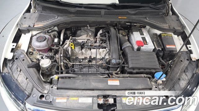 Volkswagen Jetta 2020 — ფოტო 6/20