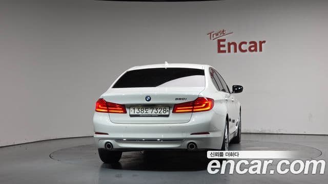 BMW 5 Series 2020 — Şəkil 4/20