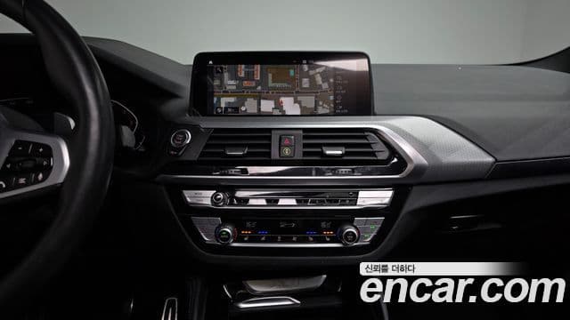 BMW X4 2021 — ფოტო 13/20