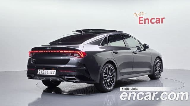 Kia K5 2023 — Şəkil 2/20