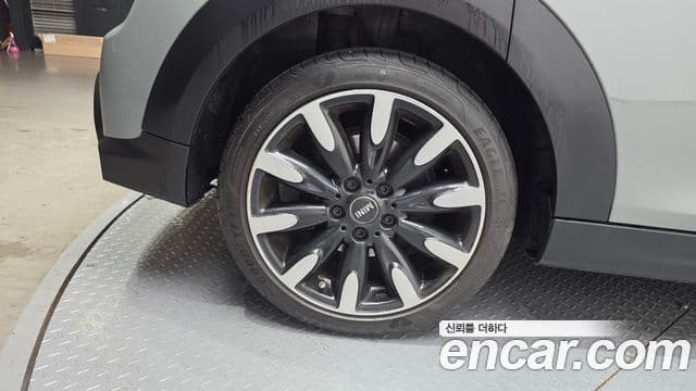 Mini Cooper S 2021 — фото 5 из 20