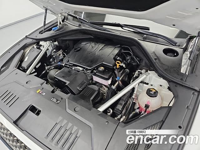 Genesis GV70 2024 — ფოტო 4/20