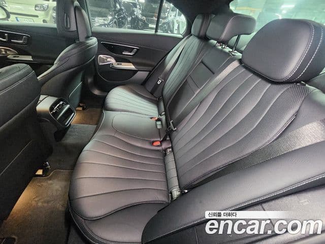 Mercedes-Benz E-Class 2025 — Şəkil 8/15