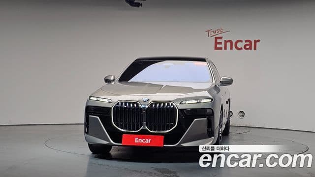 BMW 7 Series 2023 — Şəkil 3/20